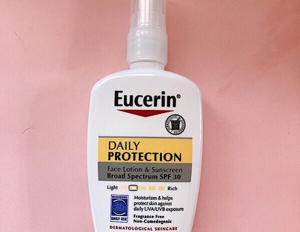 Eucerin Daily Protection ユーセリンの日中用日焼け止めレビュー（iherb購入品）